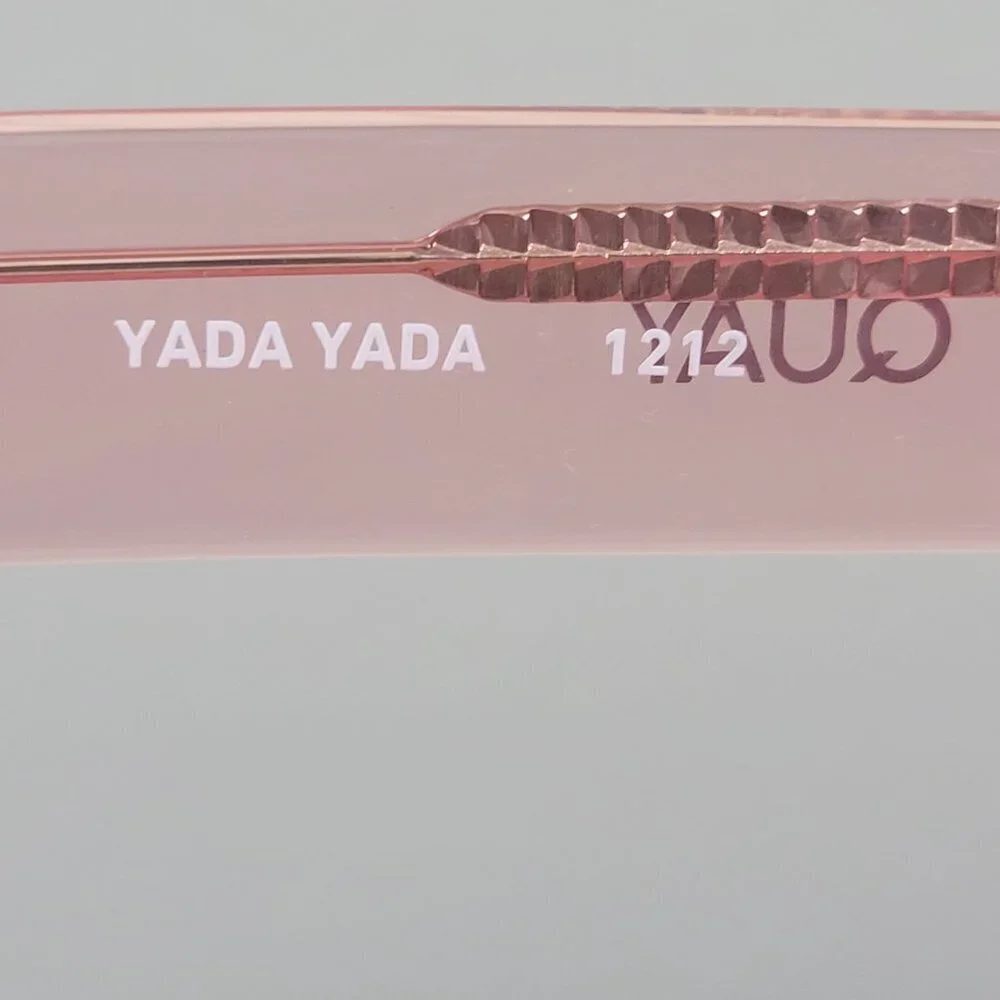 QUAY // ltd ed rare coral rectangular retro-chic yada yada sunglasses